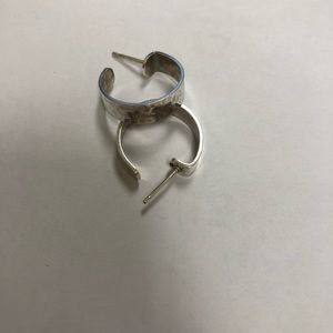 James Avery retired hammered hoops